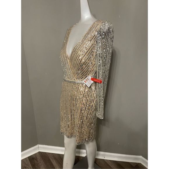 MAC DUGGAL LONG SLEEVE SEQUINED MINI DRESS - Picture 6 of 9